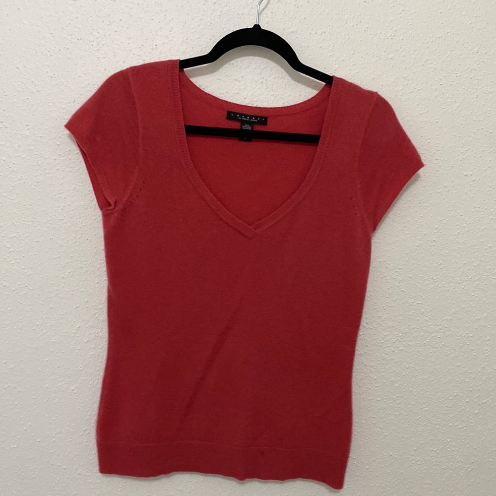 100% cashmere short sleeve v-neck